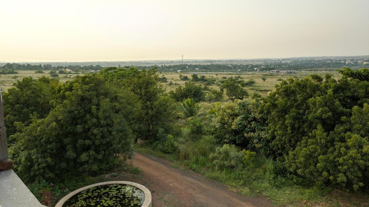 Kanthi Resorts Badami Bāgalkot Exteriör bild
